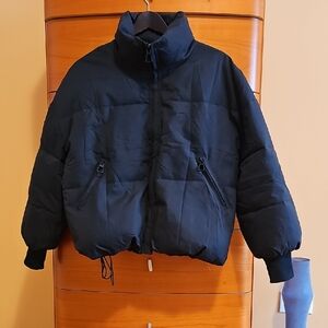 Cropped Black Puffer Jacket